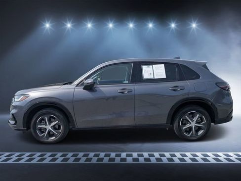 Used 2023 Honda HR-V EX-L image 6