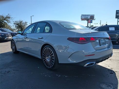 Used 2025 Mercedes-Benz E 350 4MATIC Sedan image 7