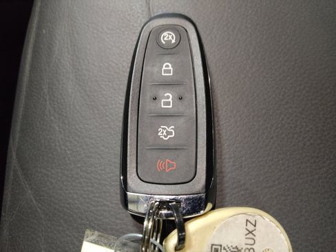 Used 2016 Ford Escape Titanium w/ Equipment Group 301A FWD image 32