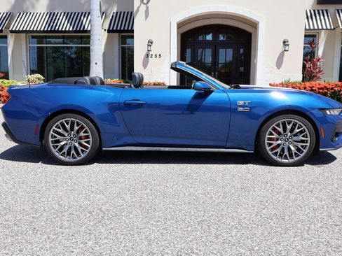 Used 2024 Ford Mustang GT Premium RWD image 6