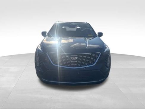 Used 2023 Cadillac XT4 Premium Luxury w/ Cold Weather Package image 9