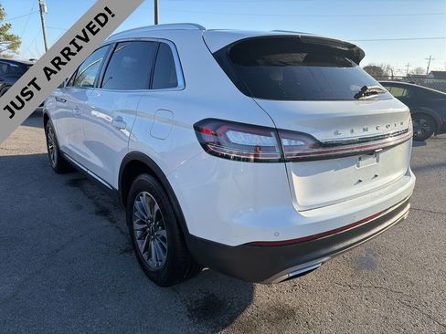 Used 2021 Lincoln Nautilus Reserve image 7