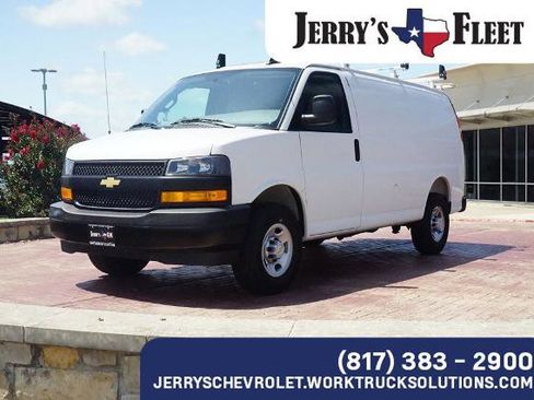 New 2025 Chevrolet Express 3500 w/ Driver Convenience Package image 3