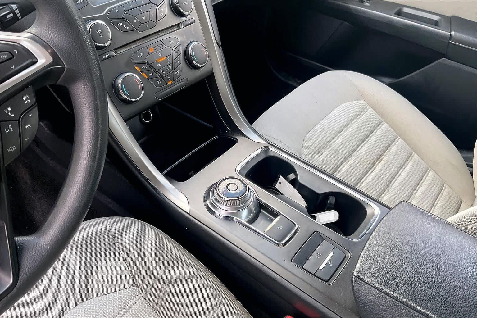 Used 2018 Ford Fusion S FWD image 16