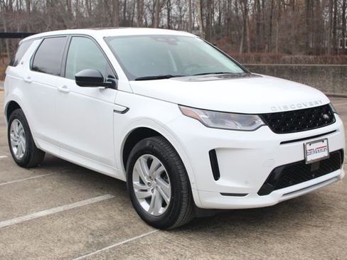 Used 2025 Land Rover Discovery Sport S image 10