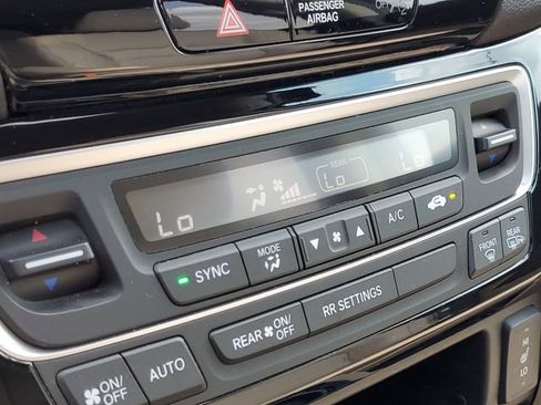 Used 2019 Honda Ridgeline RTL-E image 22