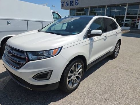 Used 2016 Ford Edge Titanium w/ Equipment Group 301A AWD/4WD image 2