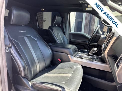 Used 2018 Ford F150 Platinum w/ Equipment Group 701A Luxury AWD/4WD image 10