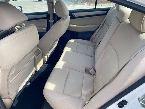 Used 2016 Subaru Legacy 2.5i Premium image 13