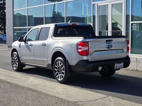 Certified 2024 Ford Maverick Lariat FWD image 6