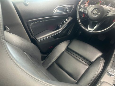 Used 2019 Mercedes-Benz CLA 250 image 16