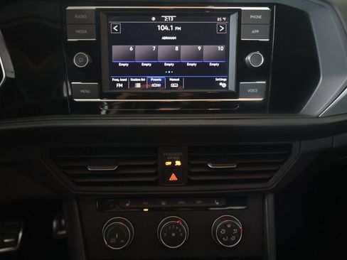 Used 2024 Volkswagen Jetta Sport FWD image 23