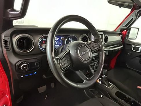 Used 2023 Jeep Wrangler Unlimited w/ Cold Weather Group AWD/4WD image 12