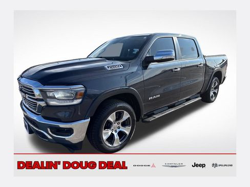 Used 2019 RAM 1500 Laramie AWD/4WD image 1