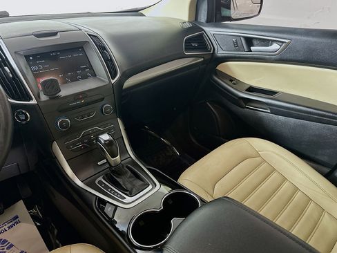 Used 2016 Ford Edge SEL w/ Equipment Group 201A image 21