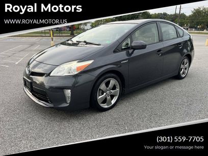 Used 2013 Toyota Prius Four w/ Deluxe Solar Roof Pkg