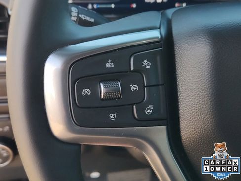 Used 2024 Chevrolet Tahoe Premier w/ Premium Package image 33