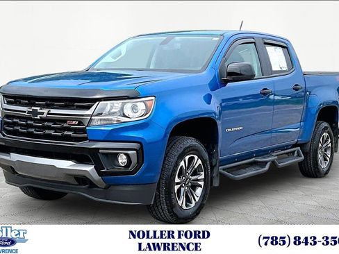 Used 2022 Chevrolet Colorado Z71 AWD/4WD image 1