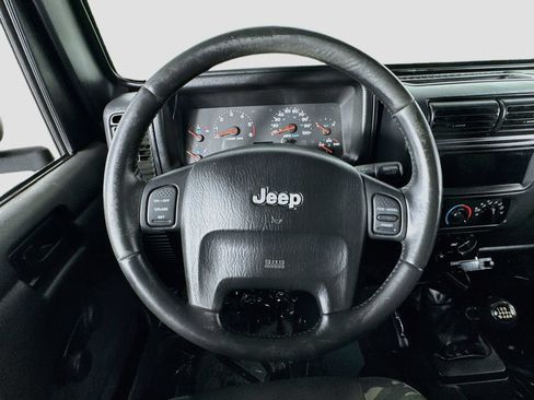 Used 2005 Jeep Wrangler X w/ Willys Edition Group AWD/4WD image 17