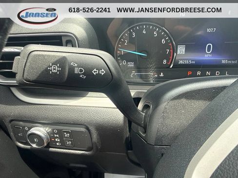 Used 2022 Ford Explorer XLT w/ Equipment Group 202A AWD/4WD image 20