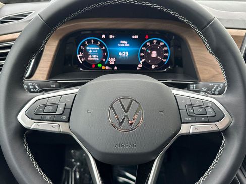 New 2026 Volkswagen Atlas SE image 23