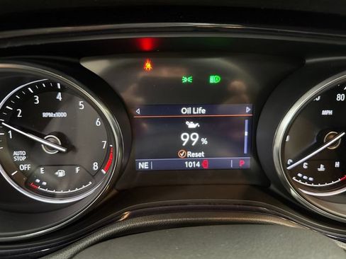 Used 2023 Buick Encore GX Select w/ Sport Touring Package FWD image 2