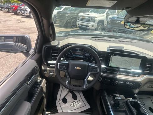 New 2025 Chevrolet Silverado 1500 LTZ w/ Technology Package image 27