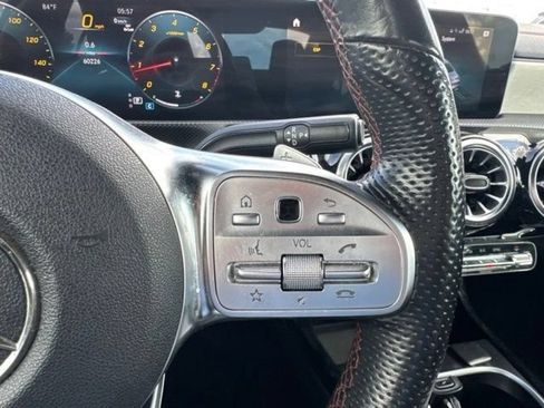 Used 2023 Mercedes-Benz CLA 250 image 35