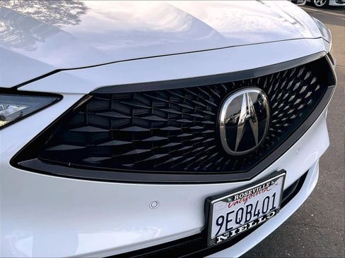 Used 2023 Acura MDX A-Spec image 32