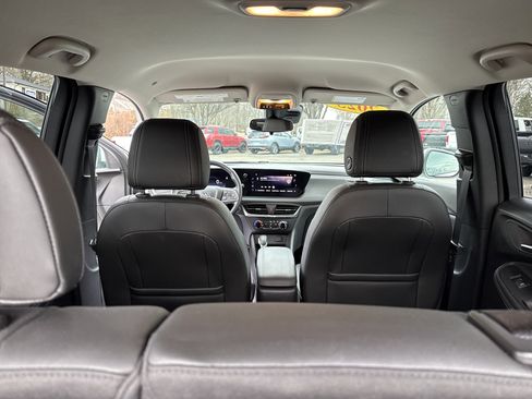 Used 2025 Buick Encore GX Preferred image 37