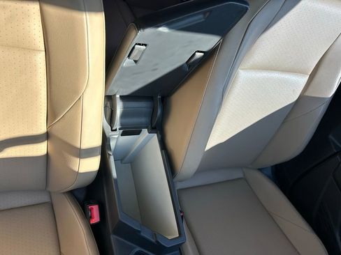 Used 2019 Volkswagen Jetta SE image 37