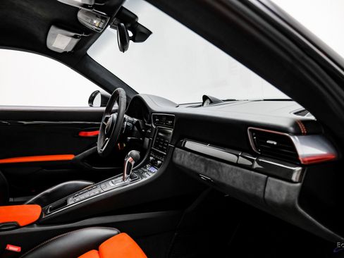 Used 2016 Porsche 911 GT3 RS image 42