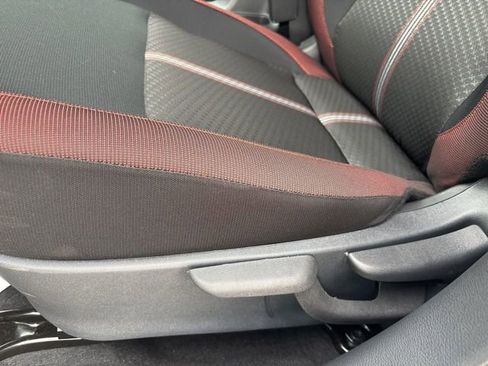 New 2025 Nissan Versa SR image 11