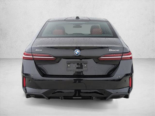 Used 2026 BMW 550e xDrive AWD/4WD image 8