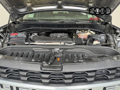 Used 2021 Chevrolet Silverado 1500 Custom w/ Safety Confidence Package RWD image 5