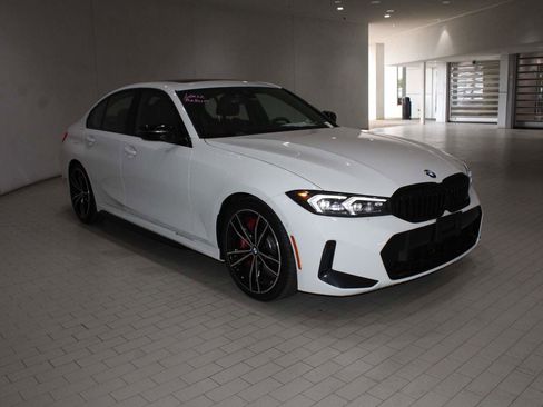 Certified 2023 BMW 330i Sedan w/ M Sport Package image 8
