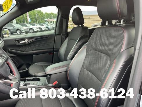Used 2025 Ford Escape ST-Line FWD image 7