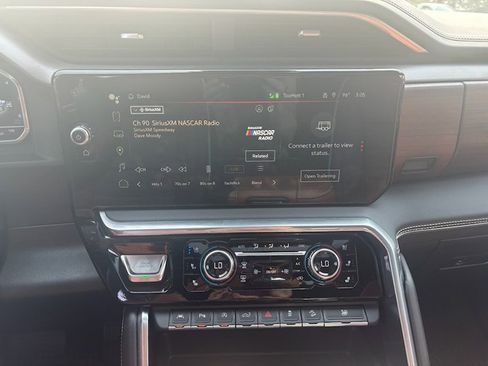 Used 2023 GMC Sierra 1500 Denali Ultimate image 12