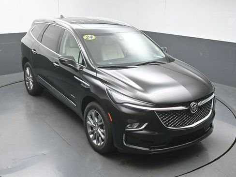 Used 2024 Buick Enclave Avenir FWD image 44