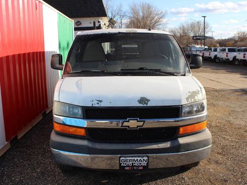 Used 2011 Chevrolet Express 3500 LT w/ LT Preferred Equipment Group image 3