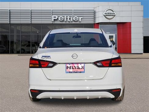 New 2025 Nissan Altima 2.5 S image 4