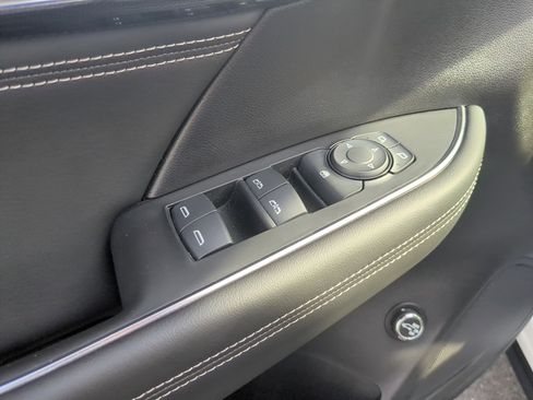 Used 2023 Buick Envision Preferred AWD/4WD image 21