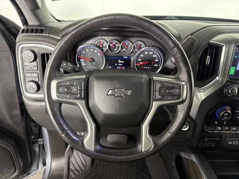 Used 2021 Chevrolet Silverado 1500 LT Trail Boss w/ Convenience Package II image 21