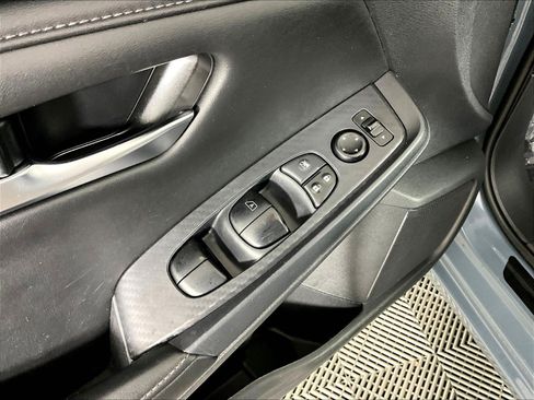 Certified 2024 Nissan Sentra SV FWD image 38
