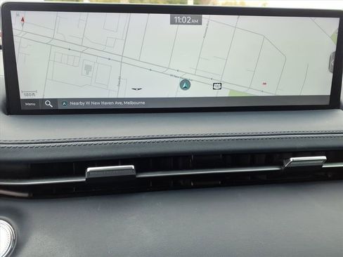 Used 2023 Genesis GV70 2.5T w/ Sport Prestige Package image 12