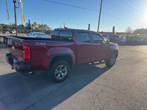 Used 2019 Chevrolet Colorado Z71 image 18