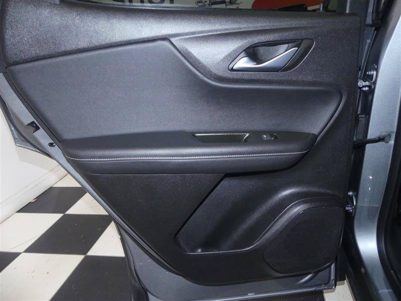Used 2026 Chevrolet Blazer LT FWD image 29