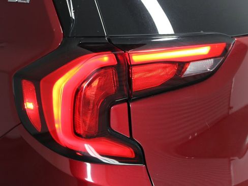 Used 2018 GMC Terrain SLT w/ Preferred Package image 55