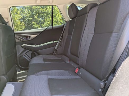 Certified 2024 Subaru Outback Premium AWD/4WD image 15