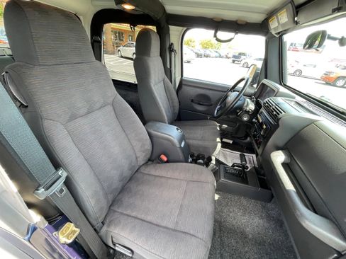 Used 2005 Jeep Wrangler Sport image 27